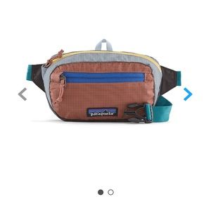 NWT Ultralight Black Hole® Mini Hip Pack 1L Fanny Pack Patchwork Obsidian Plum